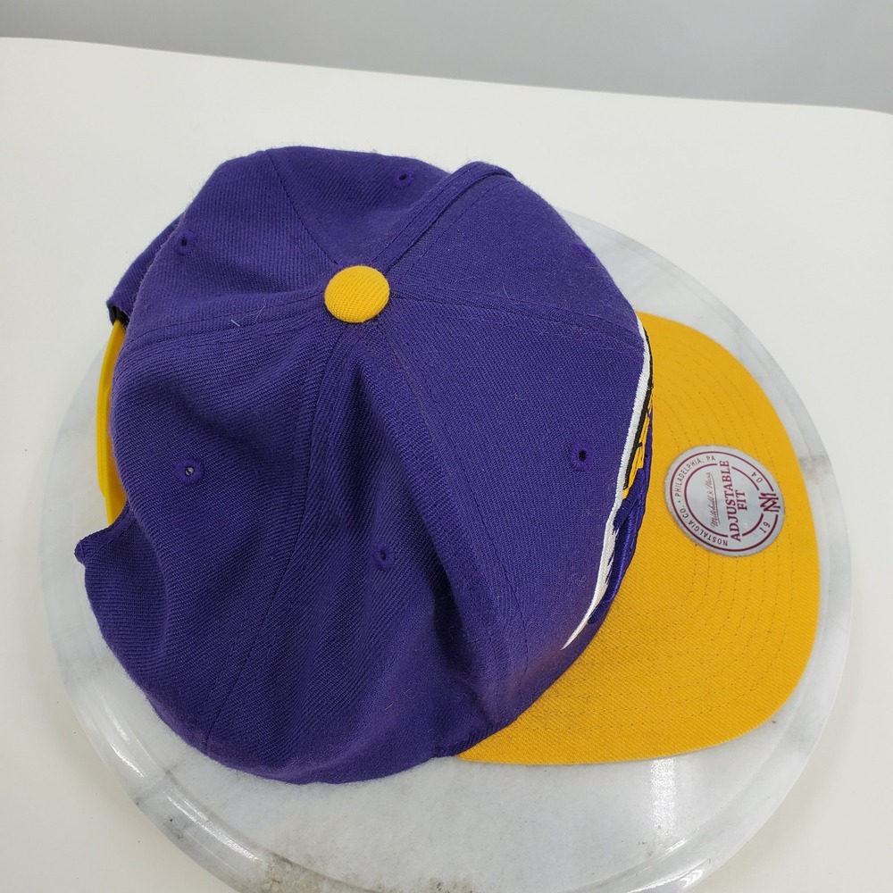 Mitchell & Ness Los Angeles Lakers Snapback Hat Purple Yellow Hardwood Classics - Picture 12 of 13
